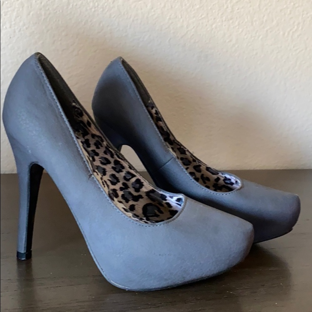 Grey heels